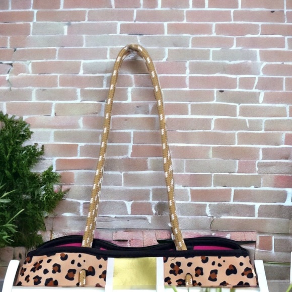 NEW Boutique- PHOEBE LEOPARD NEOPRENE TOTE BAG - Picture 4 of 4